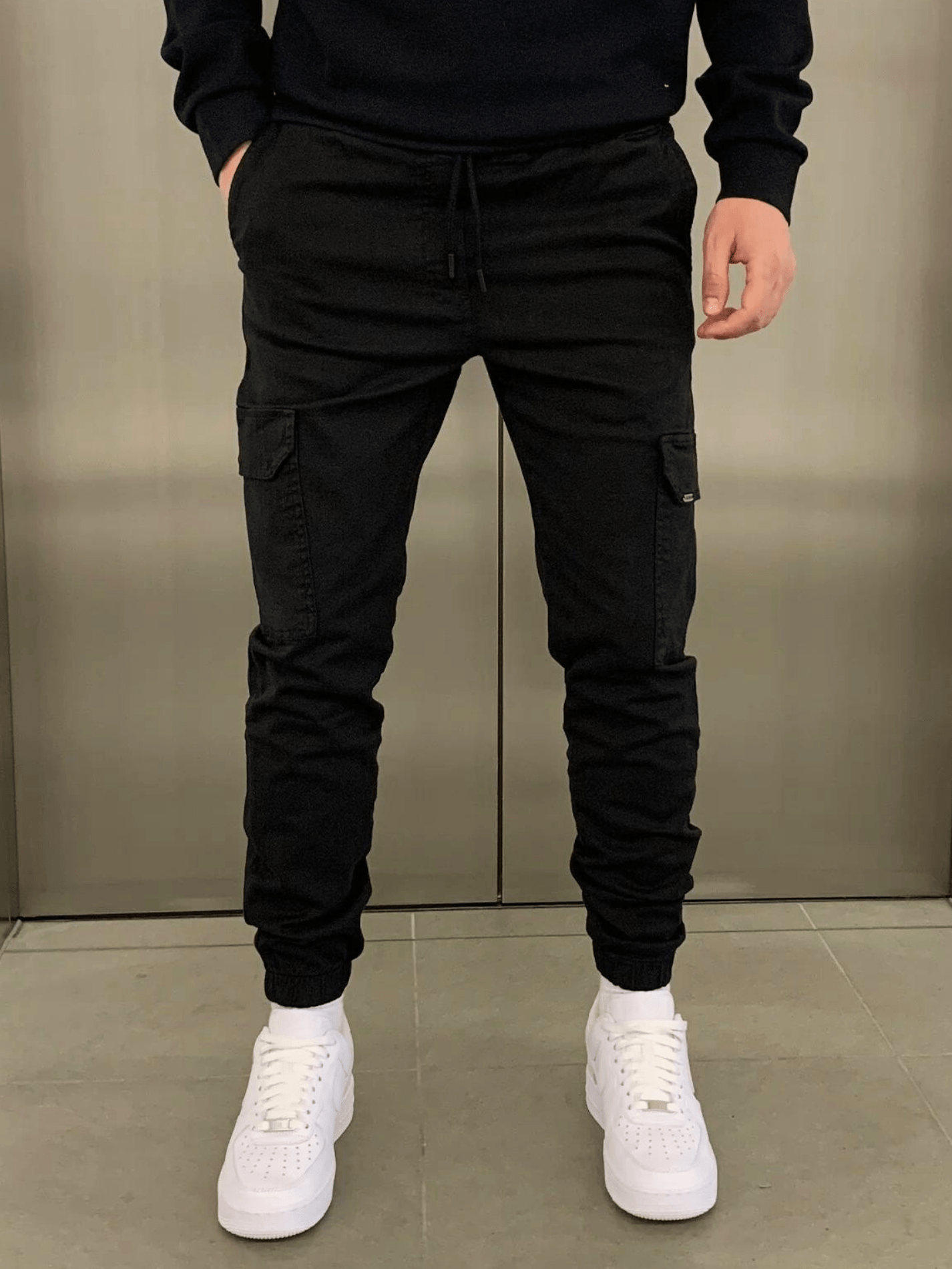 Relaxed Fit Cargo Jogger Pants With Elastic Waist