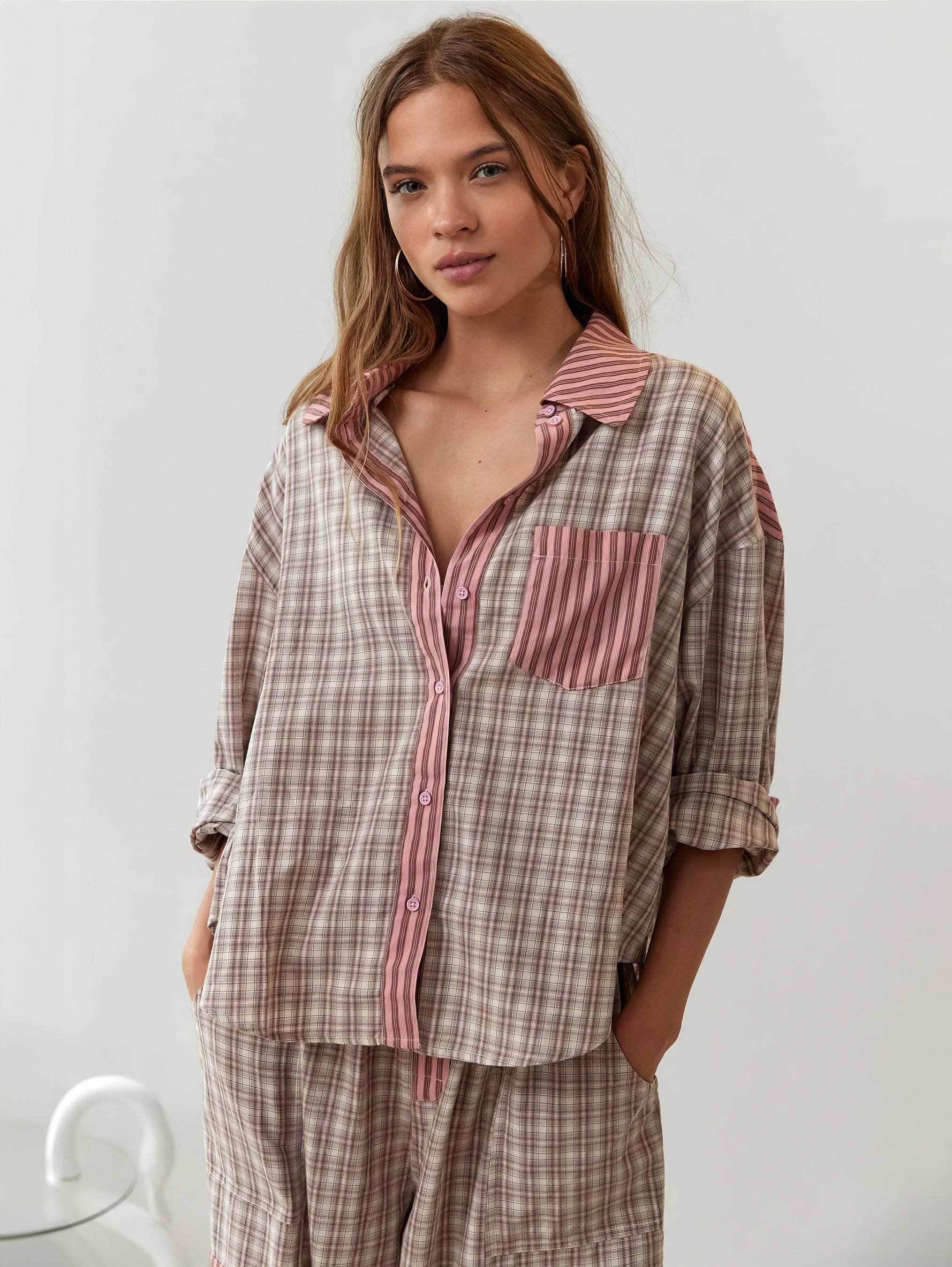 Two-Piece Satin Pyjama Set with Long Sleeves