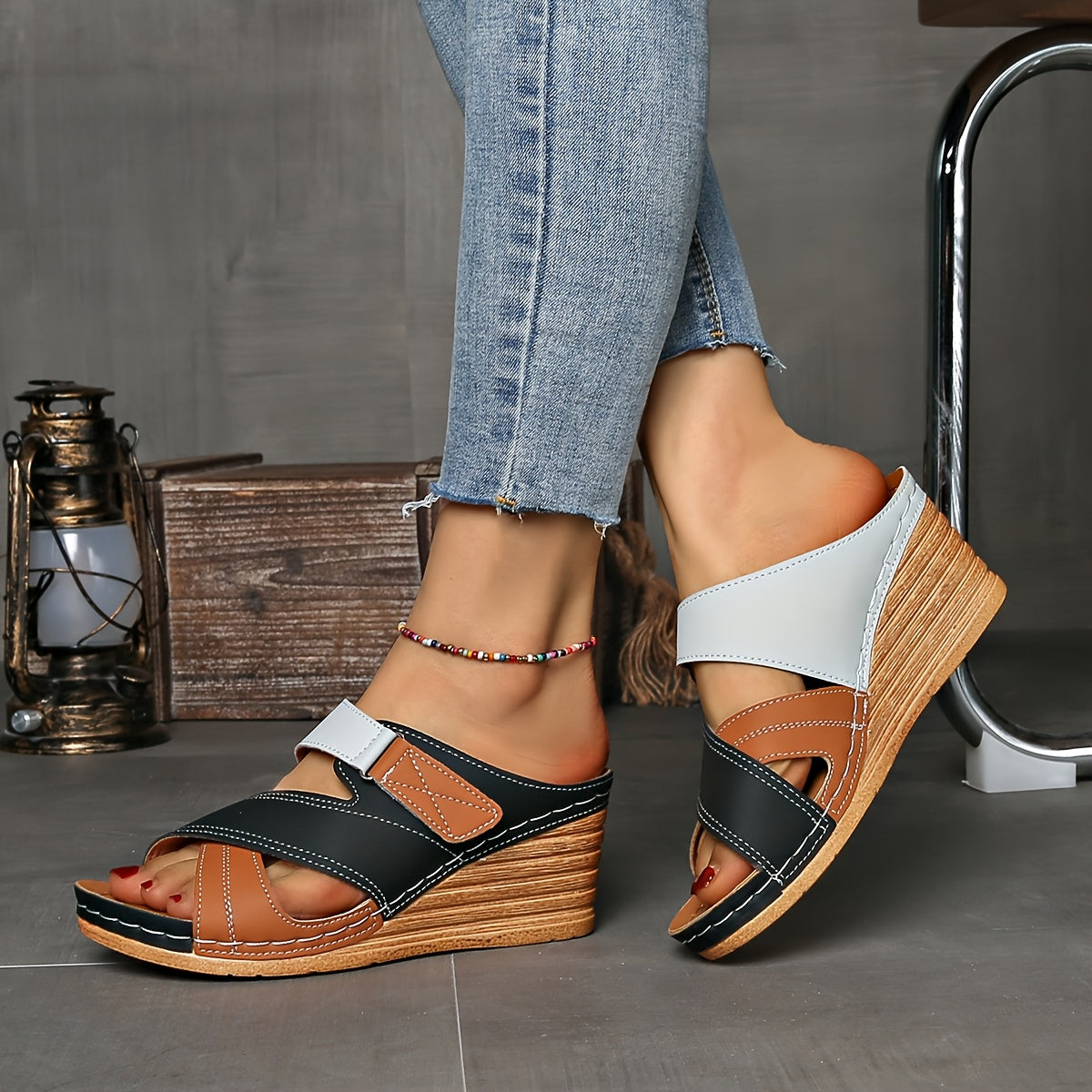 Women's Two-Tone Wedge Summer Slides