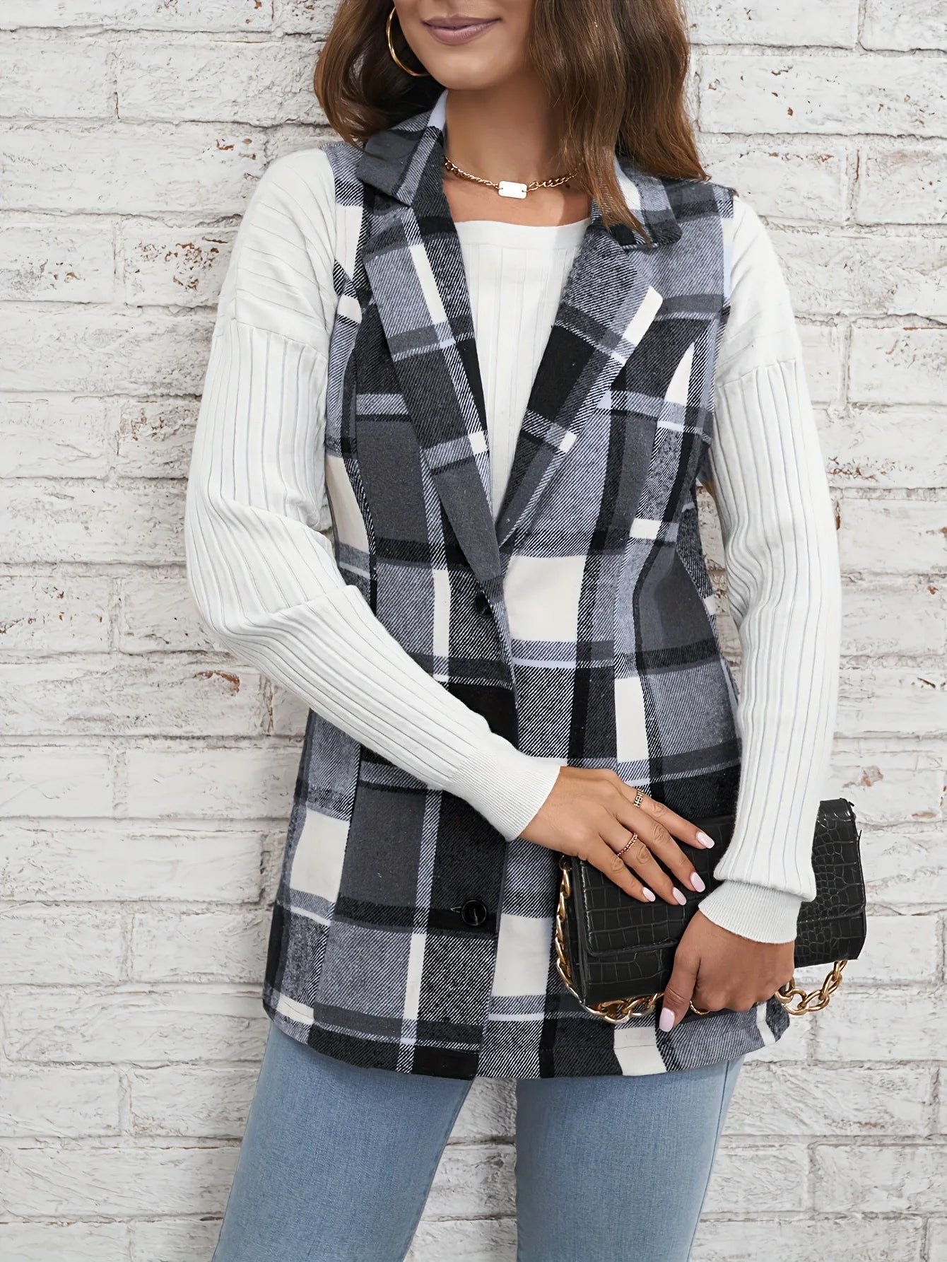 Drunelle Elegant Tailored Check Waistcoat