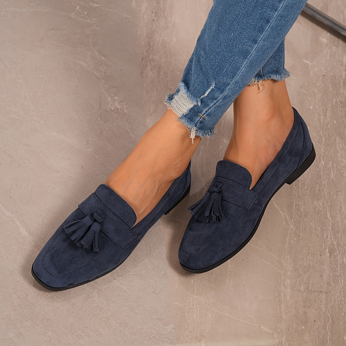 Lorae Supportive Walking Shoes