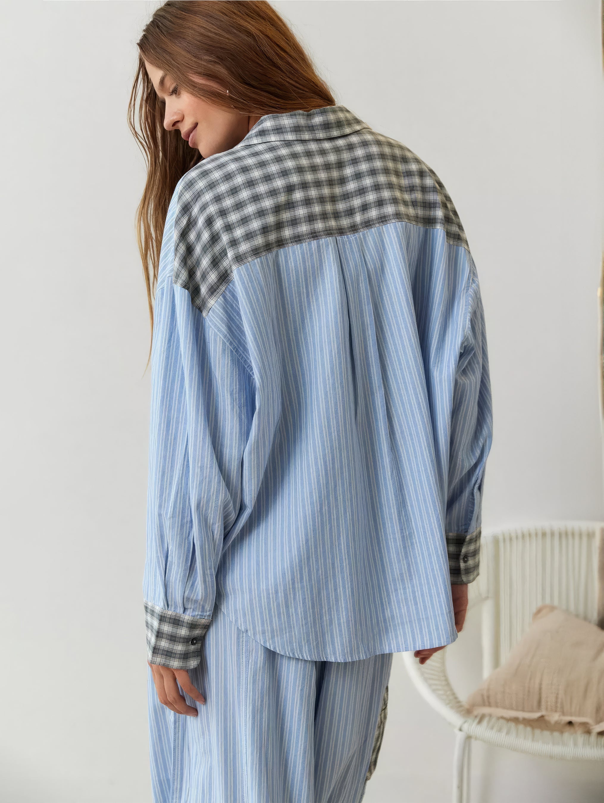 Two-Piece Satin Pyjama Set with Long Sleeves