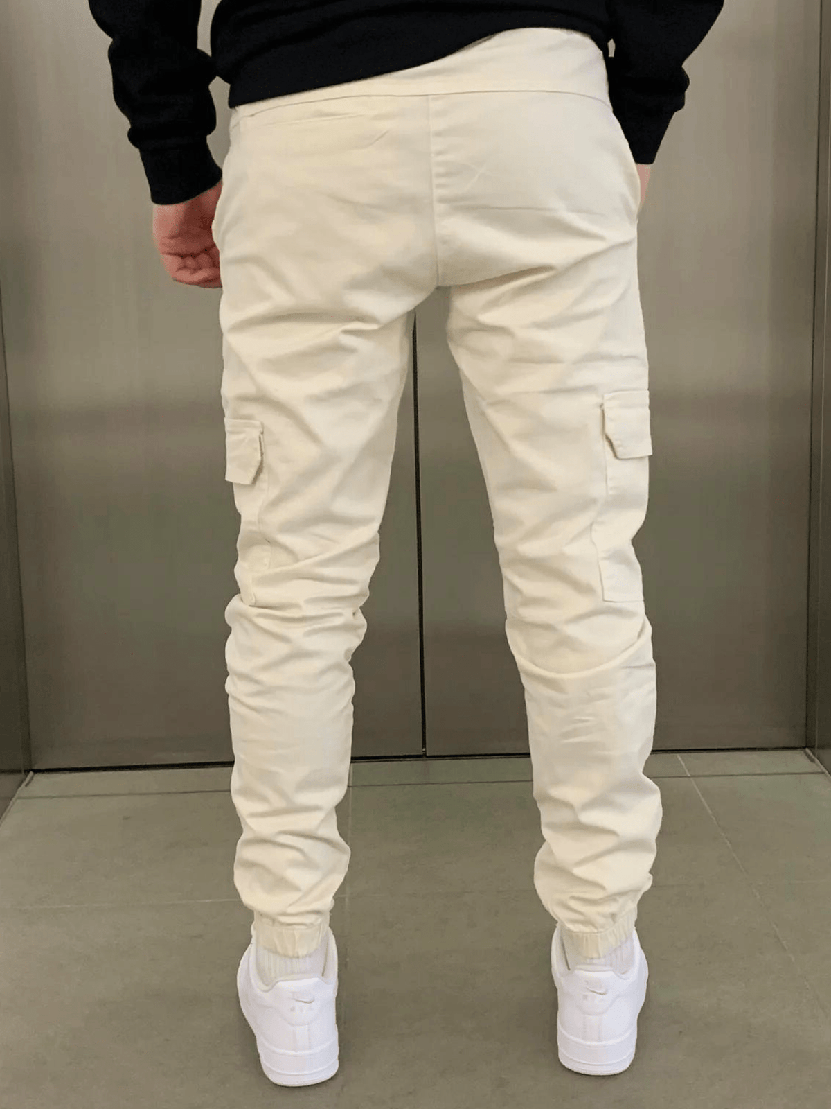 Relaxed Fit Cargo Jogger Pants With Elastic Waist