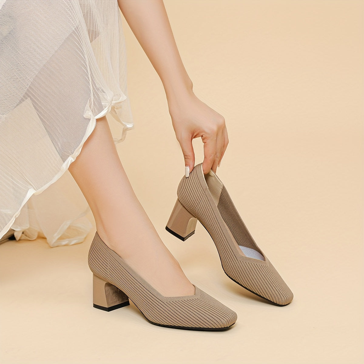 Pointed Toe Orthopedic Block Heel Pumps