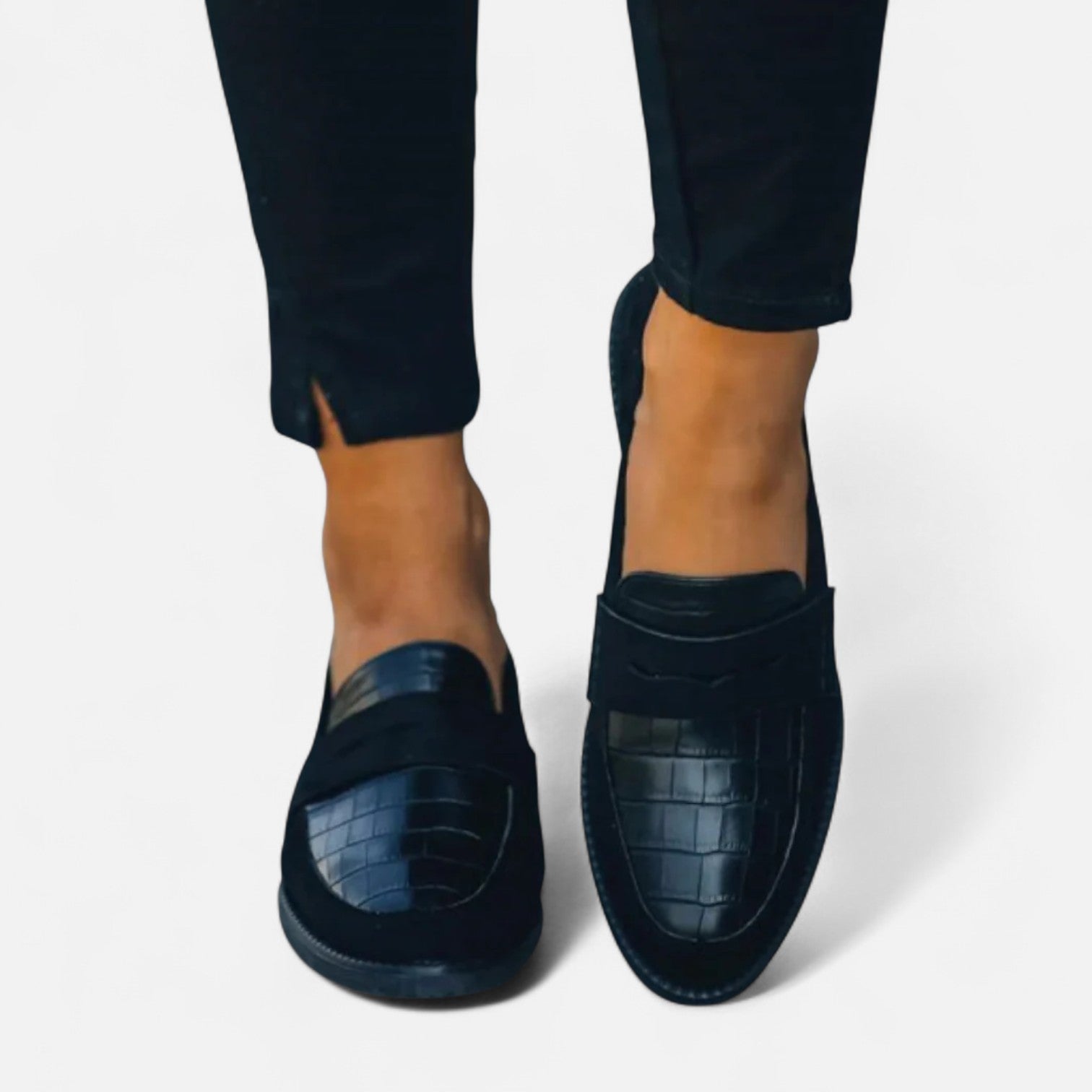 Luxury Leather Loafers with Timeless Design