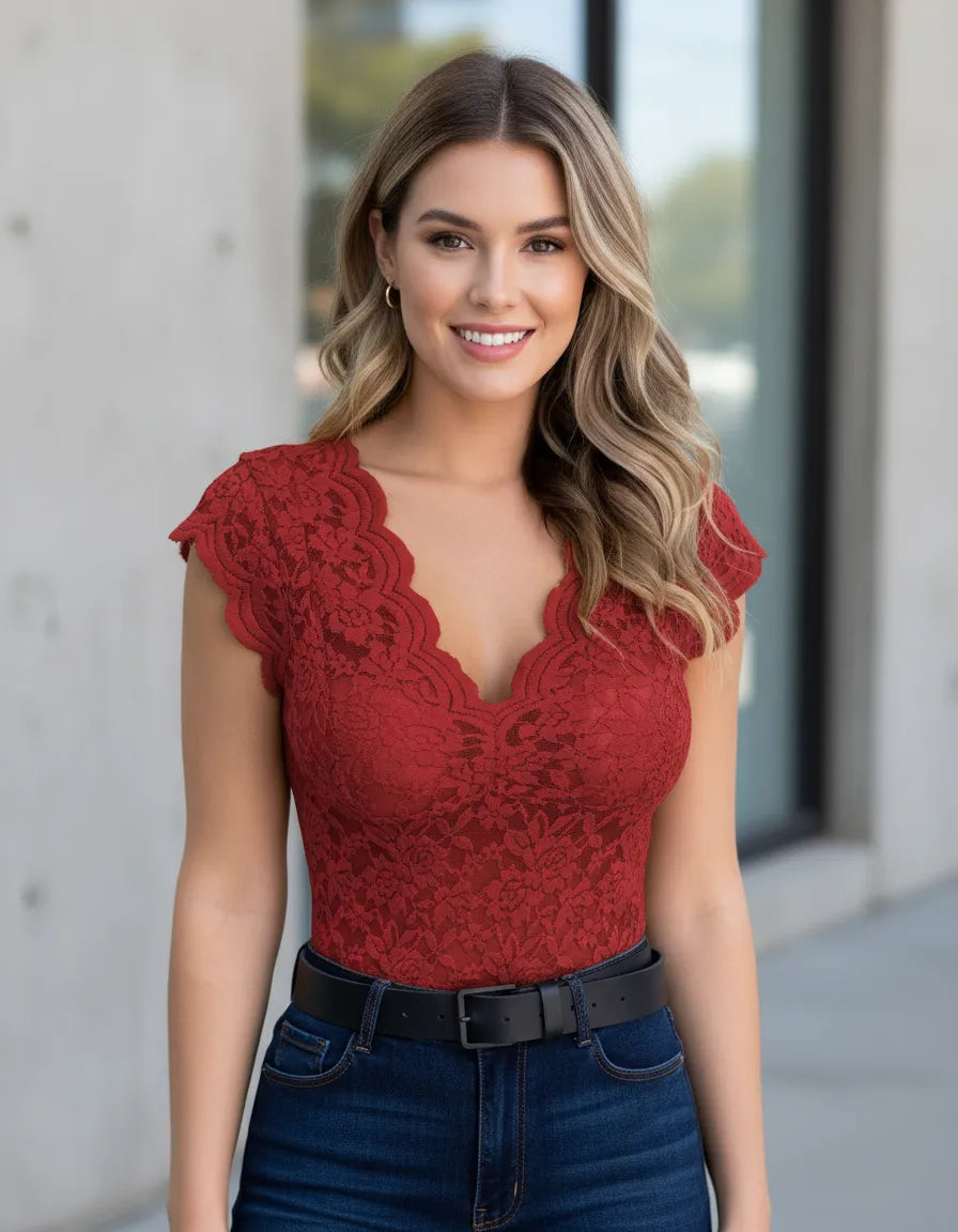 Fitted Lace V-Neck Short Sleeve Top