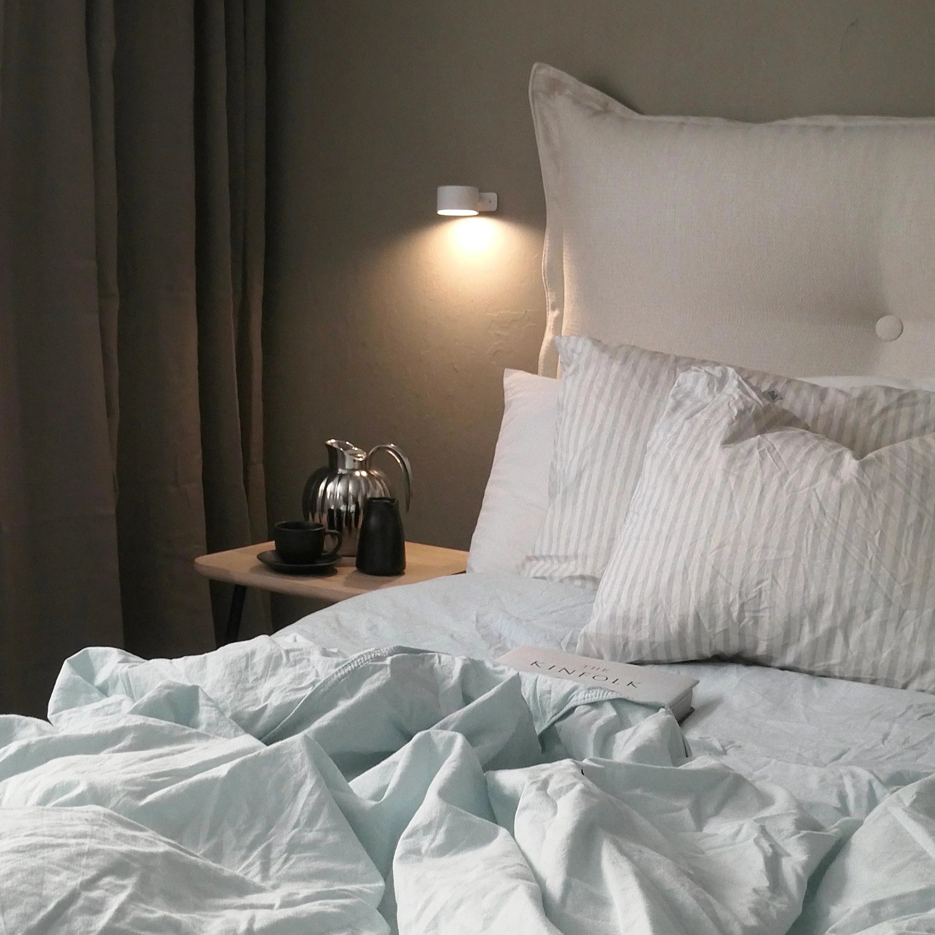 Rechargeable Wireless Wall Lamp With 360° Rotation