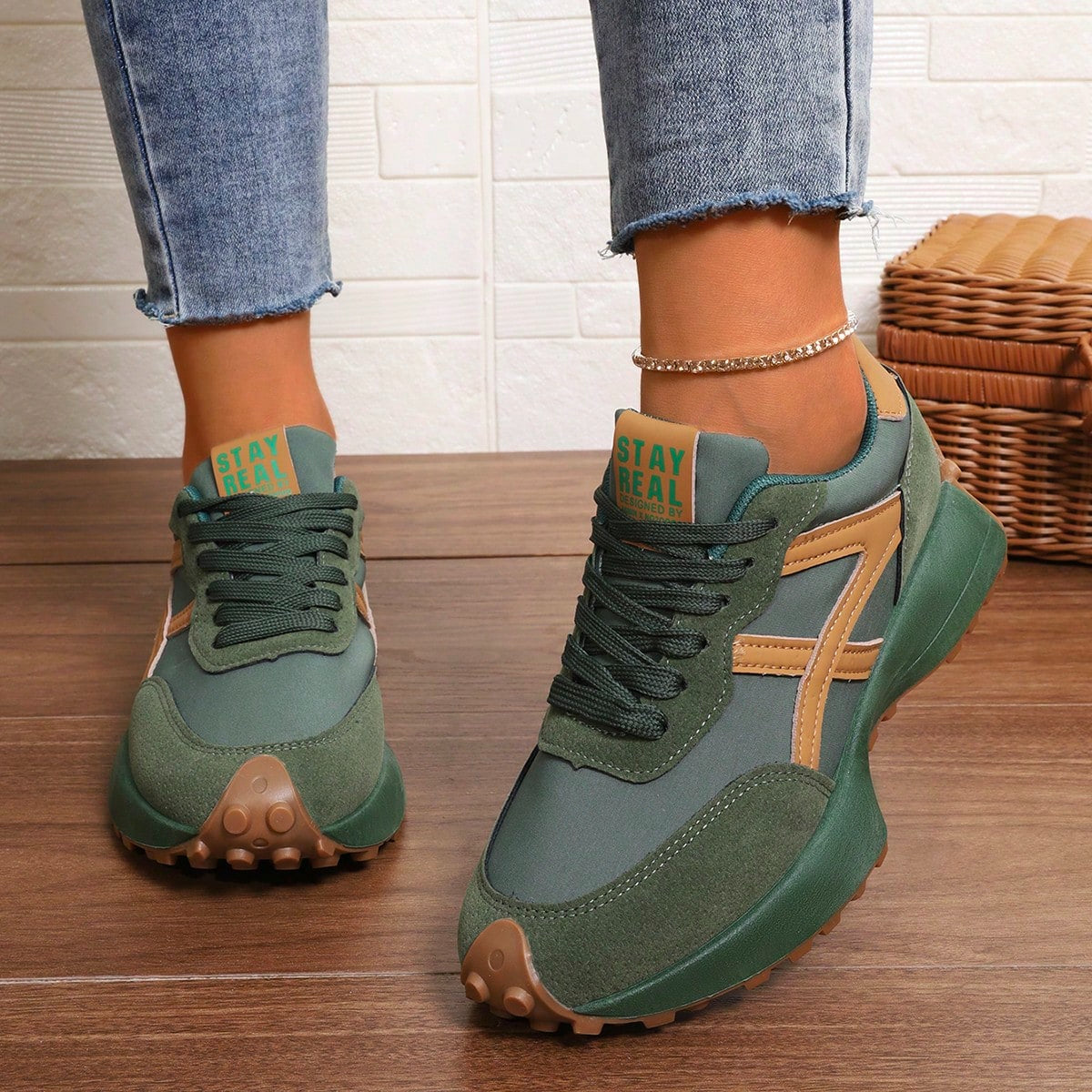 Women's Lightweight Orthopaedic Trainers with Comfort Fit