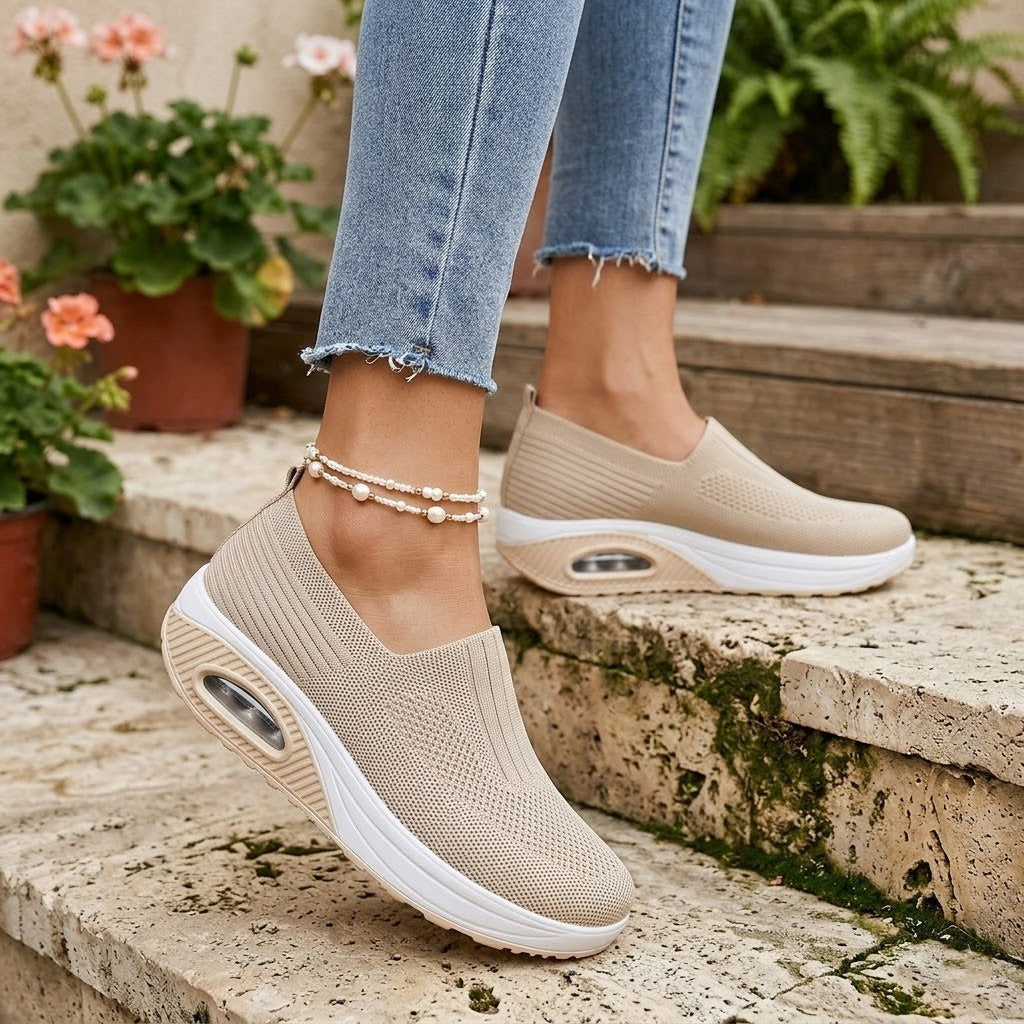 Lightweight Breathable Walking Trainers