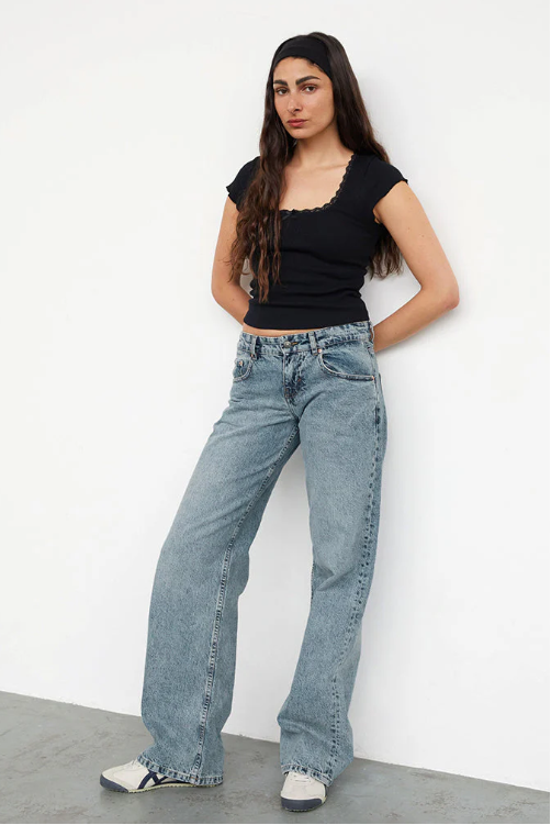 Roselina Straight-Leg Low-Rise Jeans