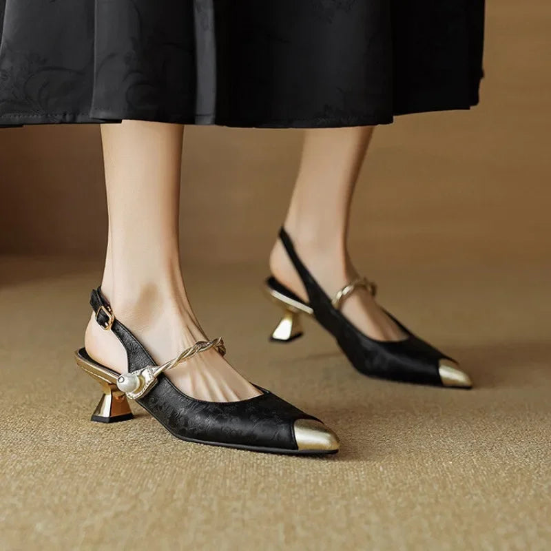Pointed Toe Kitten Heels