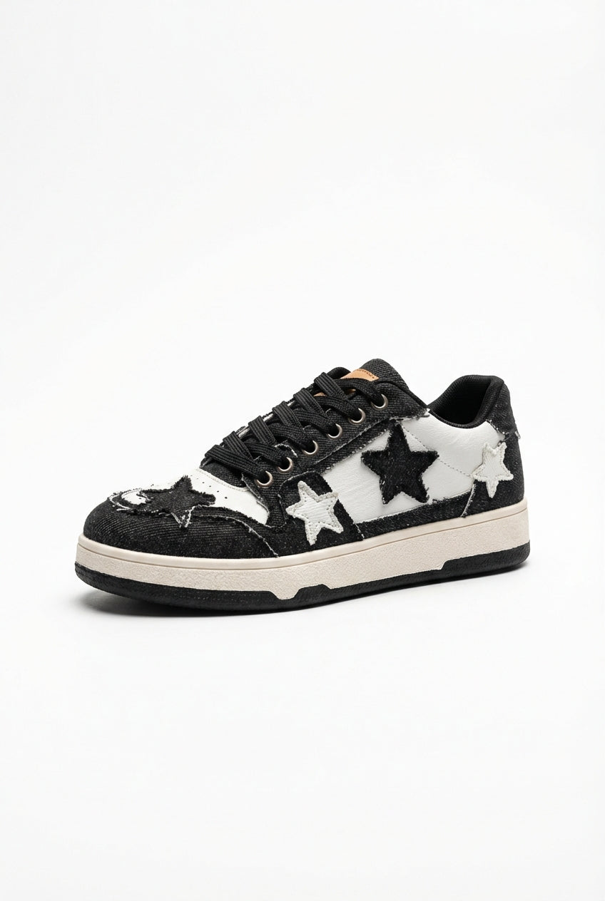 Star Patch 90s-Inspired Low-Top Sneakers