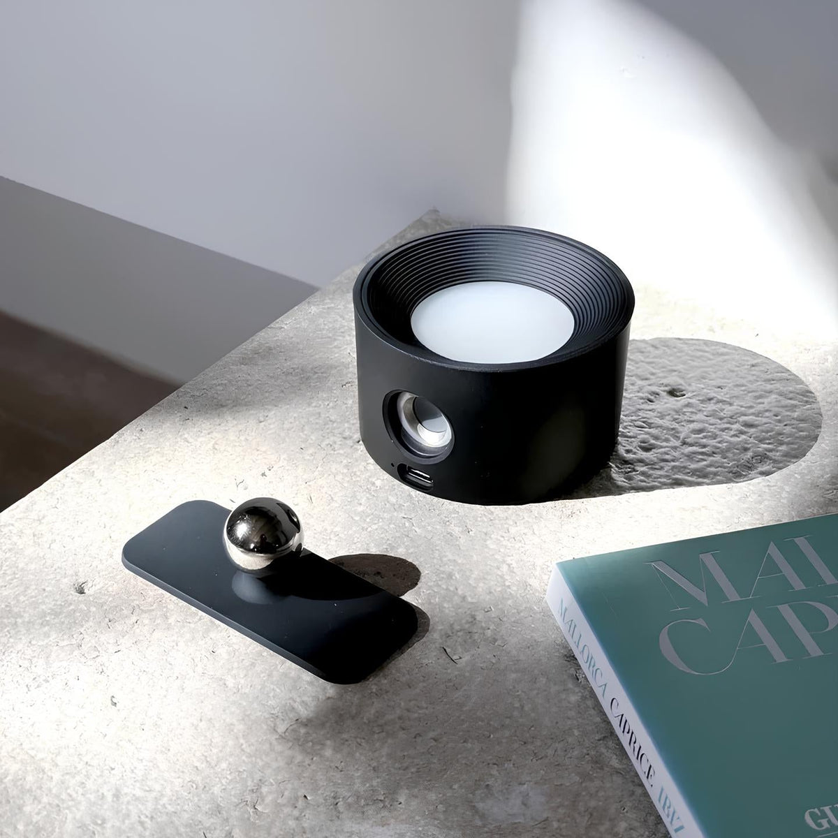 Rechargeable Wireless Wall Lamp With 360° Rotation
