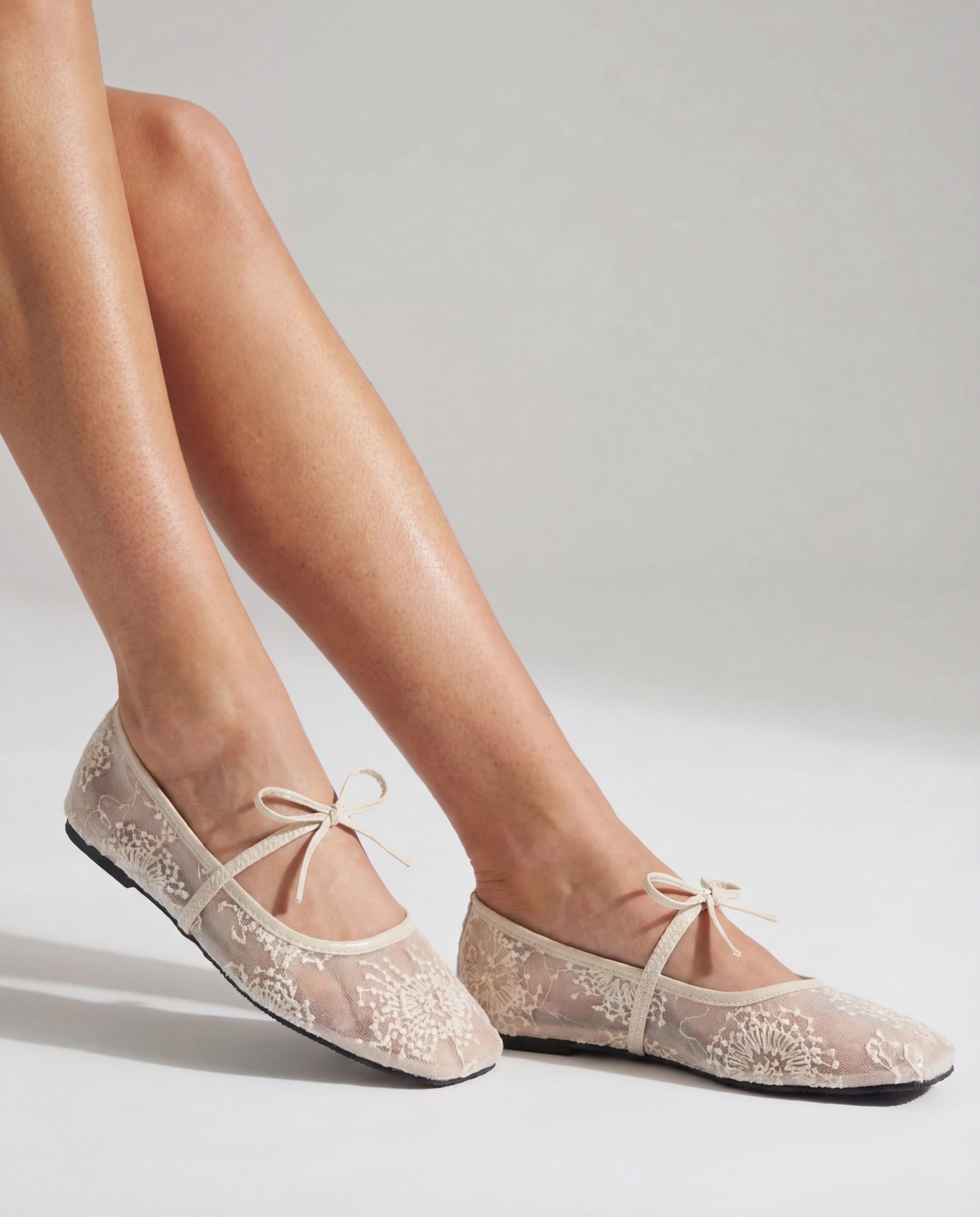 White Lace Ballet Flats with Floral Embroidery