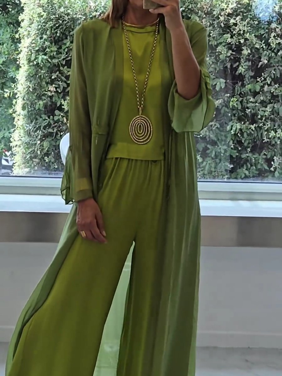 Elegant Sleeveless Set with Long Cardigan