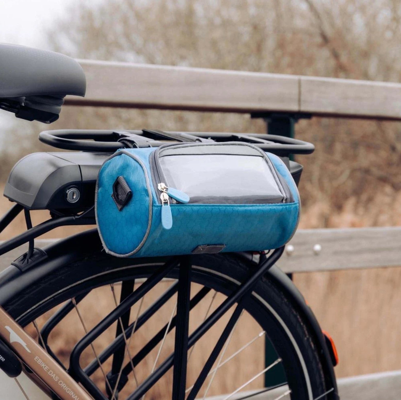 Waterproof Handlebar Bike Bag with Touchscreen Window