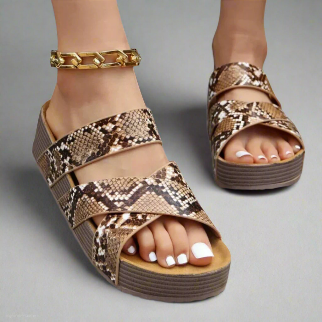 Dana Orthopedic Sandal with Padded Insole and Breathable Design