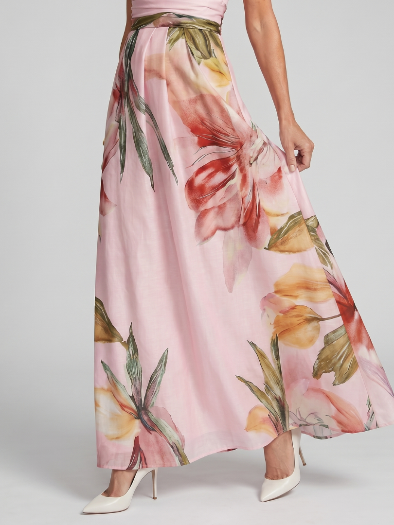 Halter Neck Flowing Maxi Dress with Gathered Bodice