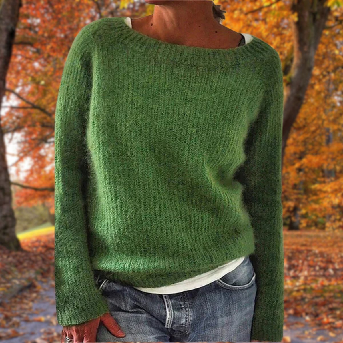 Crew Neck Knit Sweater in Relaxed Fit