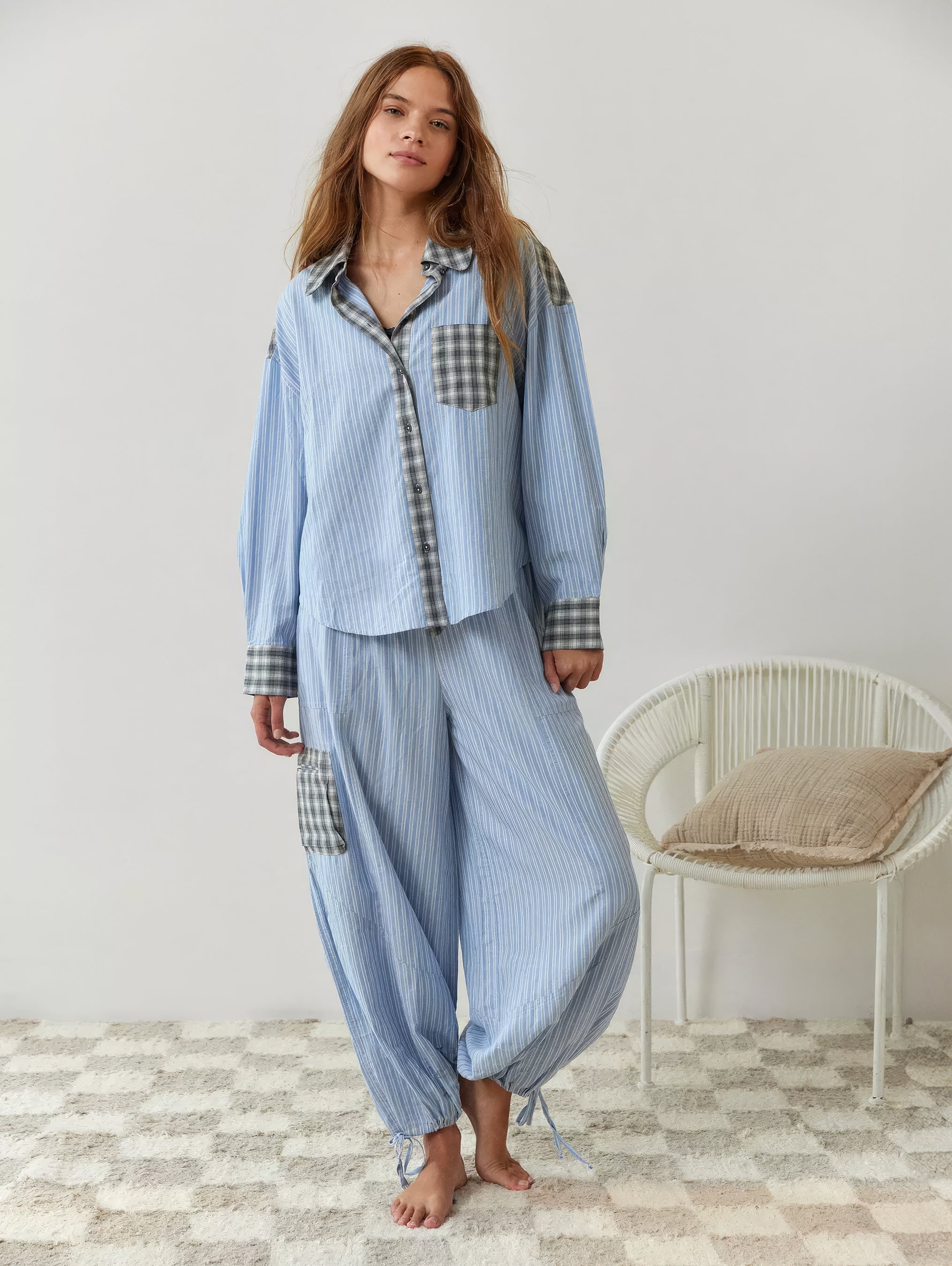 Two-Piece Satin Pyjama Set with Long Sleeves