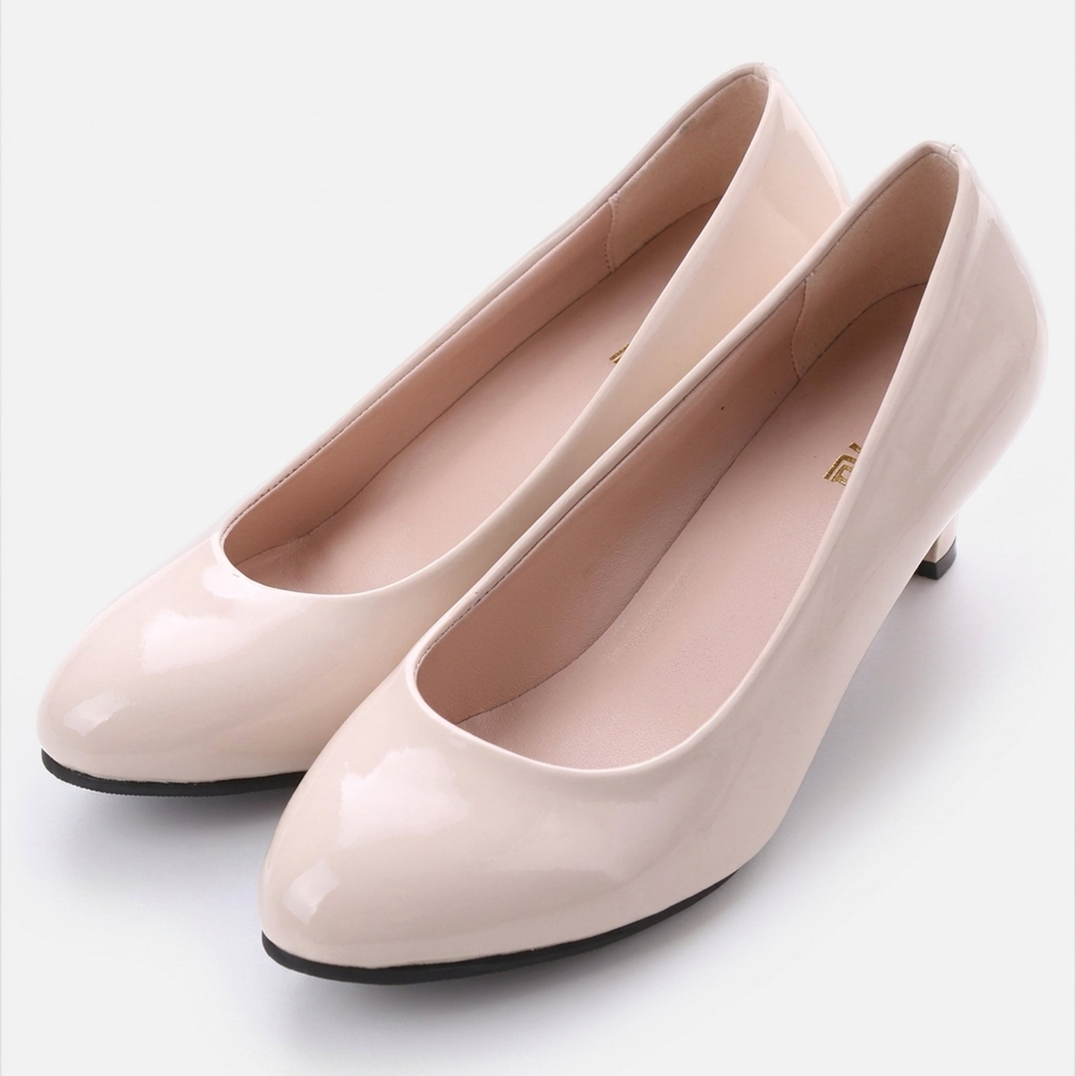 Round Toe Kitten Heel Court Pumps