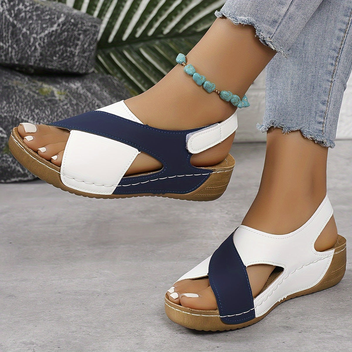 Laura Adjustable Strap Orthopedic Sandals