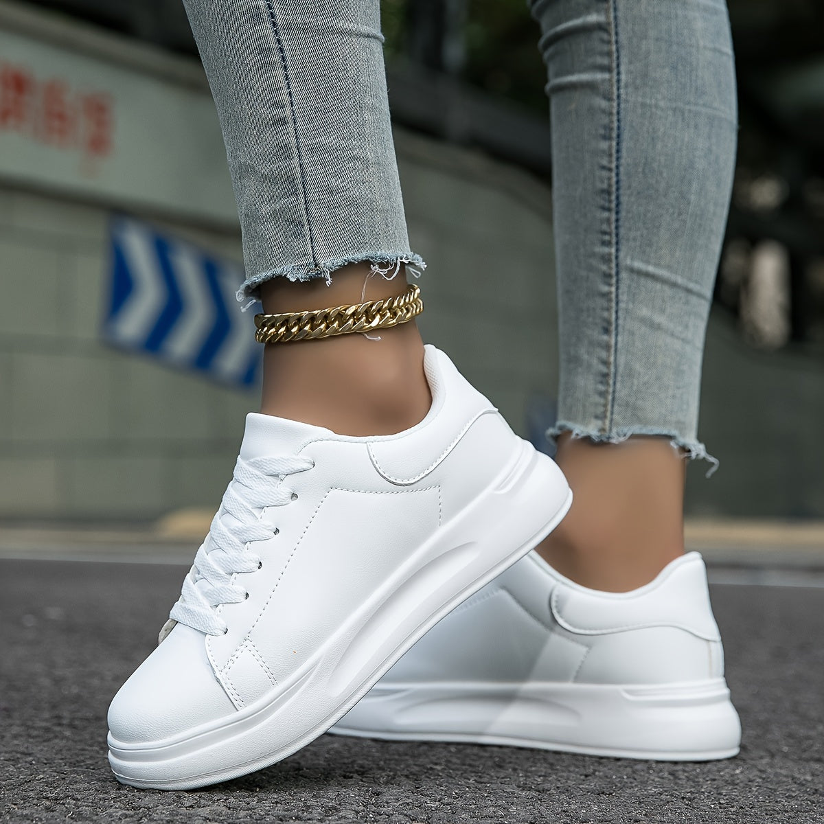 Lightweight Orthopedic Sneakers With Memory Foam