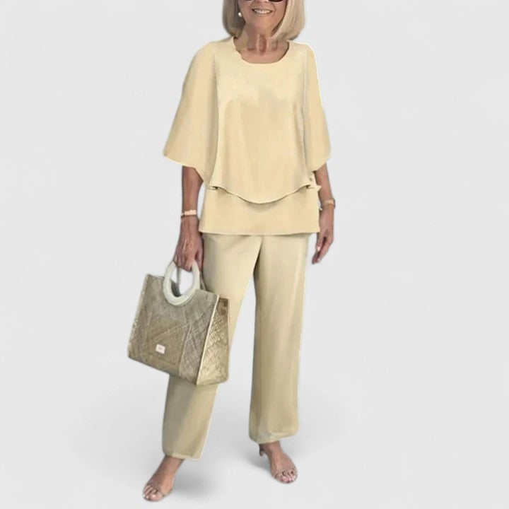 Two-Piece Outfit for Women - Elegant Casual Top and Pants Set