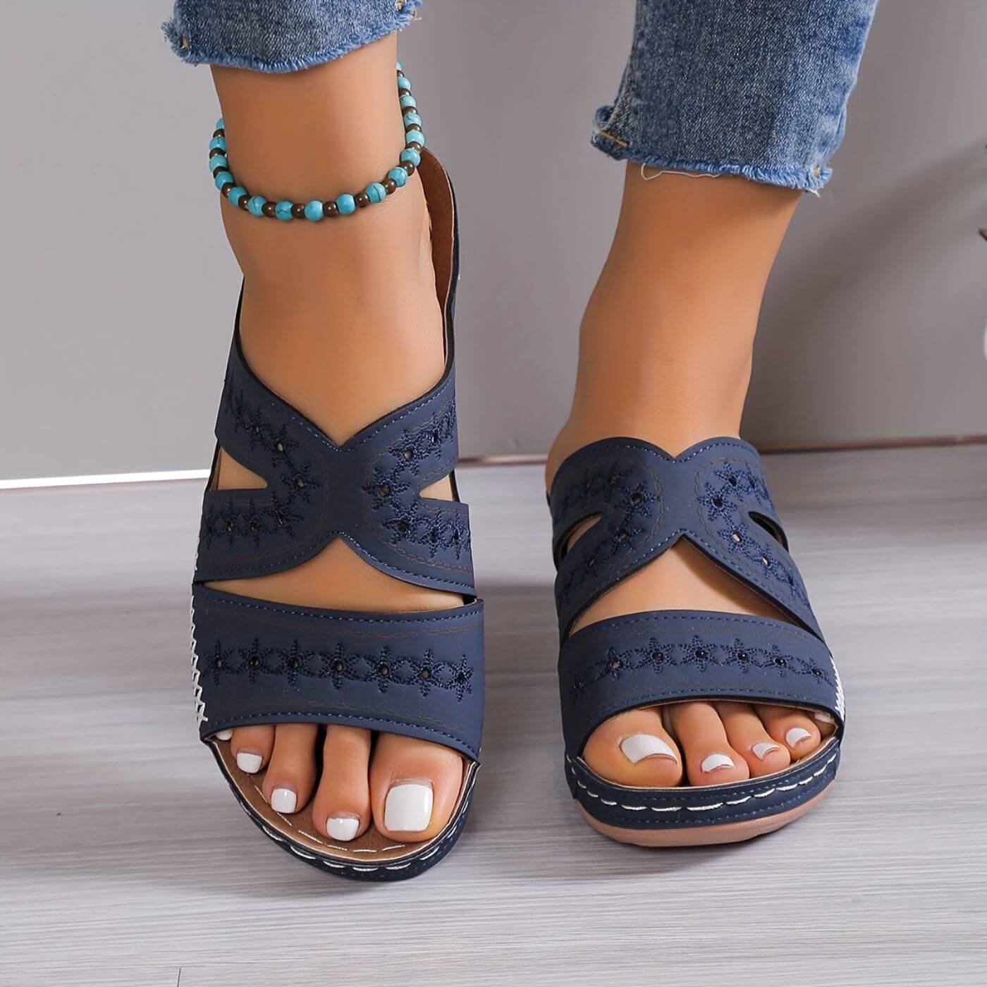 Women's Slip-Resistant Orthopedic Sandals with Buckle Strap