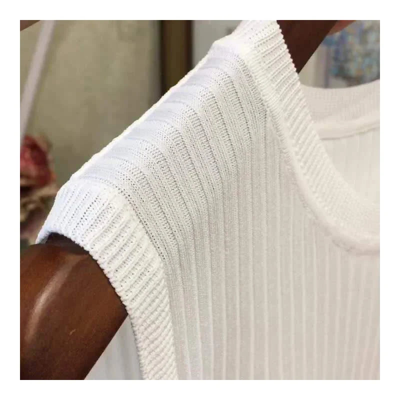 Sleeveless O-Neck Knit Vest Top for Women