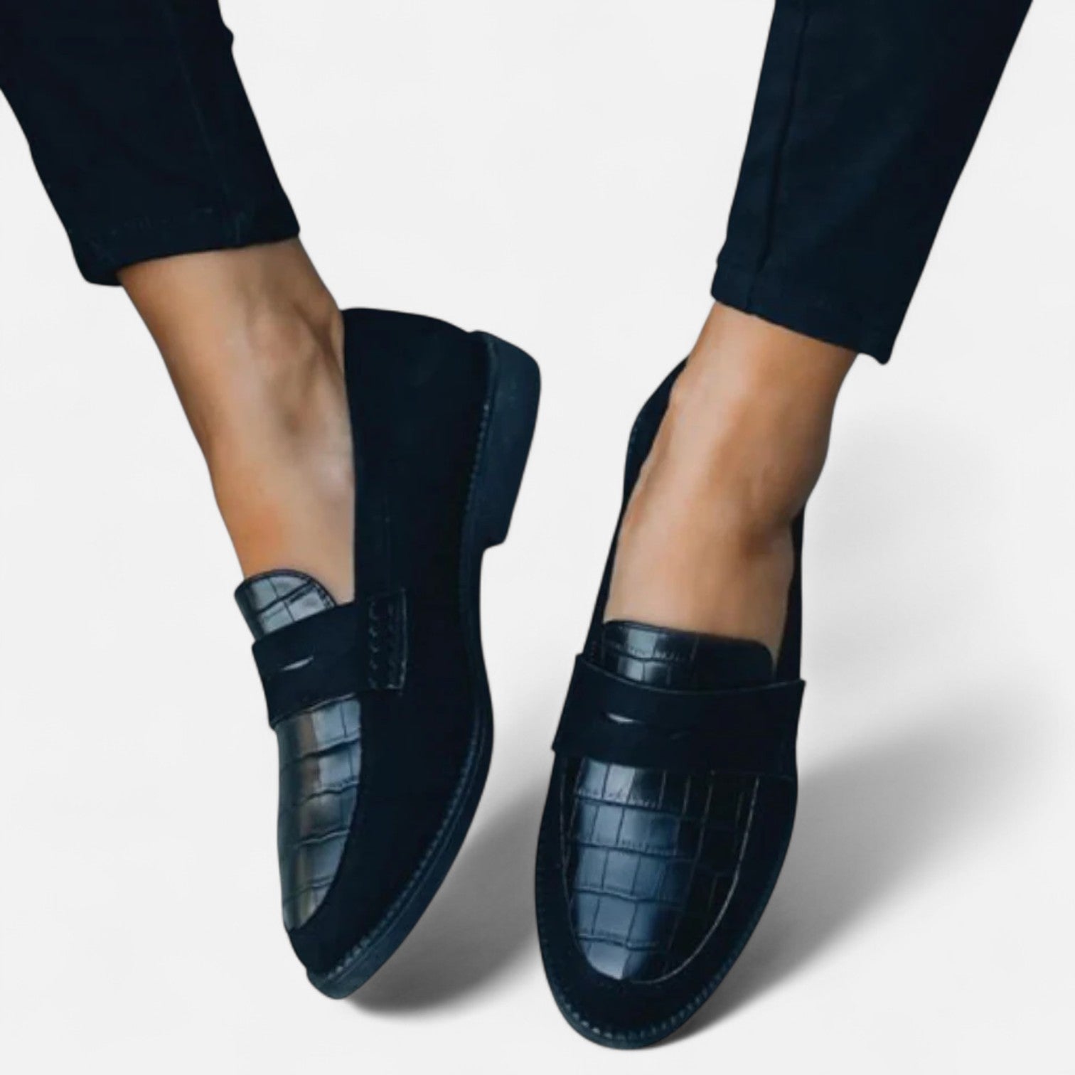 Luxury Leather Loafers with Timeless Design
