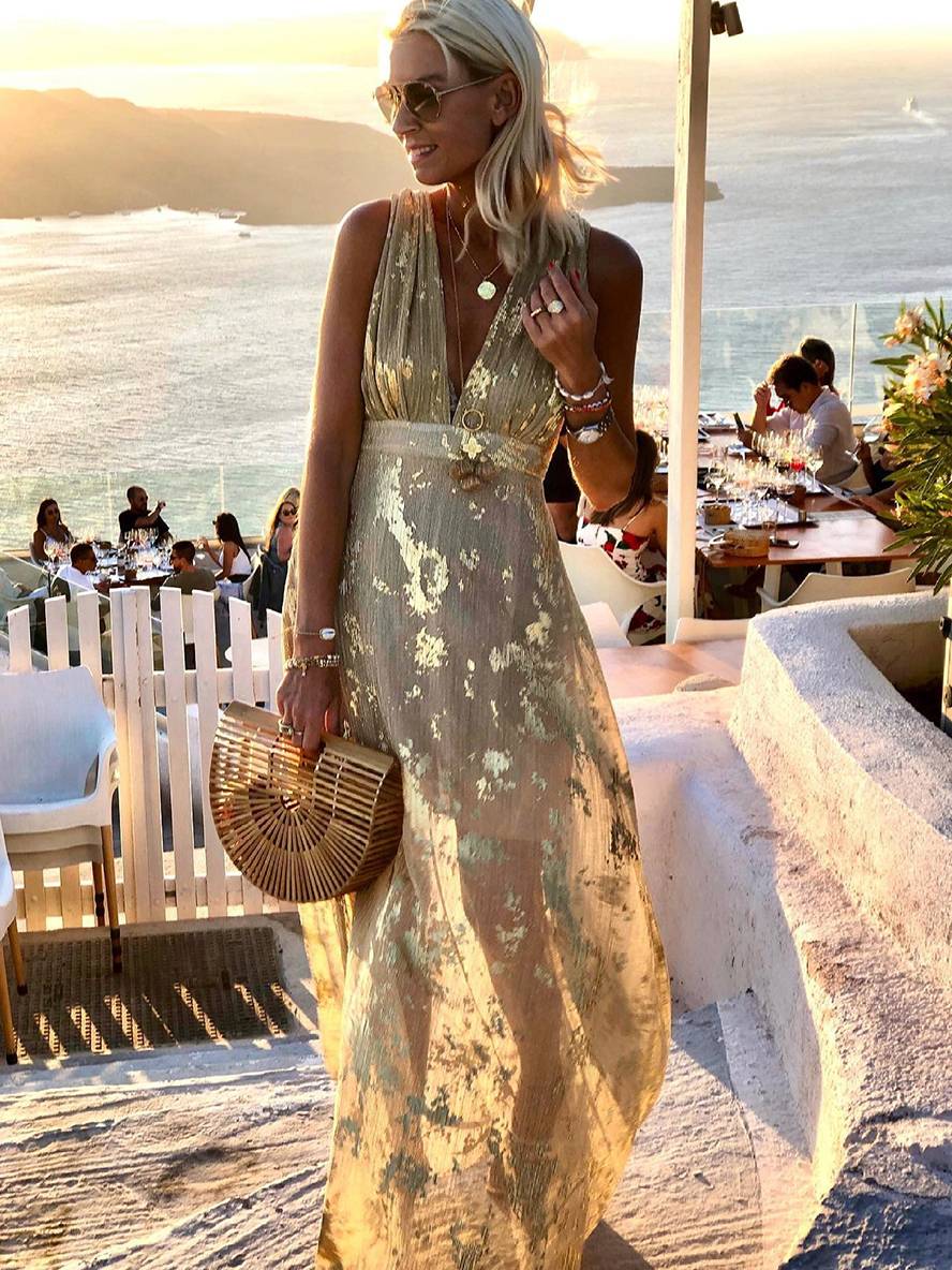 Sleeveless Sequin Maxi Dress with V-Neck for Evening Events