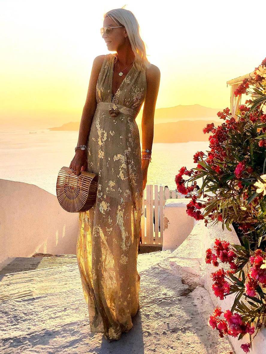 Sleeveless Sequin Maxi Dress with V-Neck for Evening Events