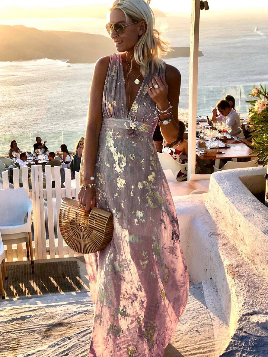 Sleeveless Sequin Maxi Dress with V-Neck for Evening Events