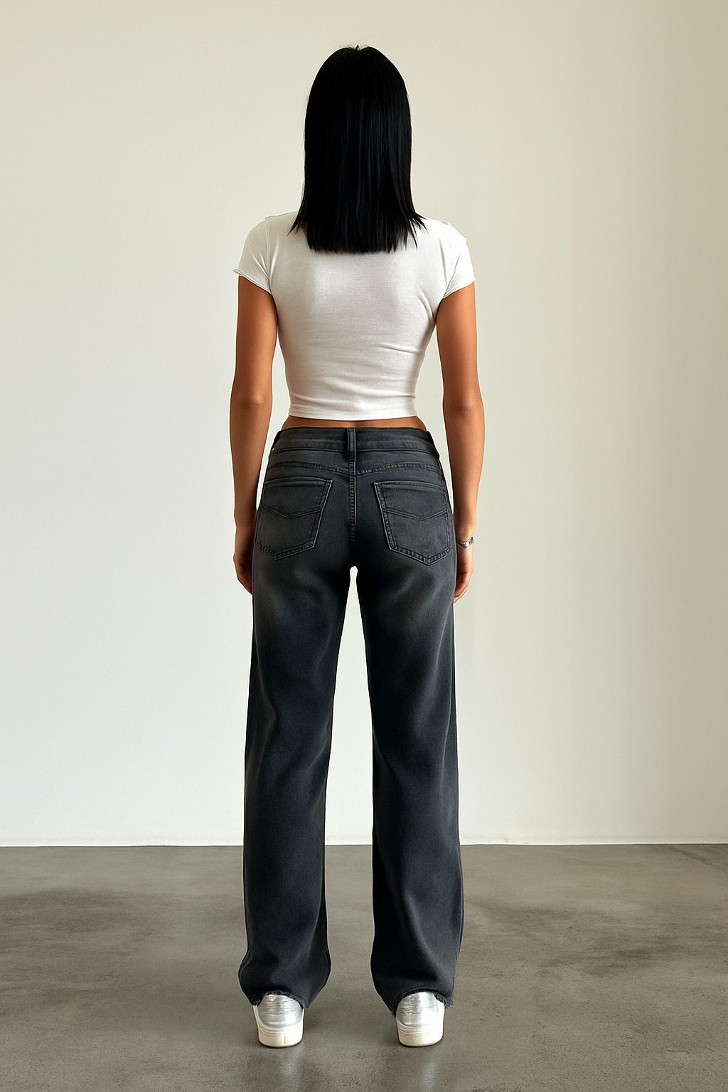Roselina Straight-Leg Low-Rise Jeans