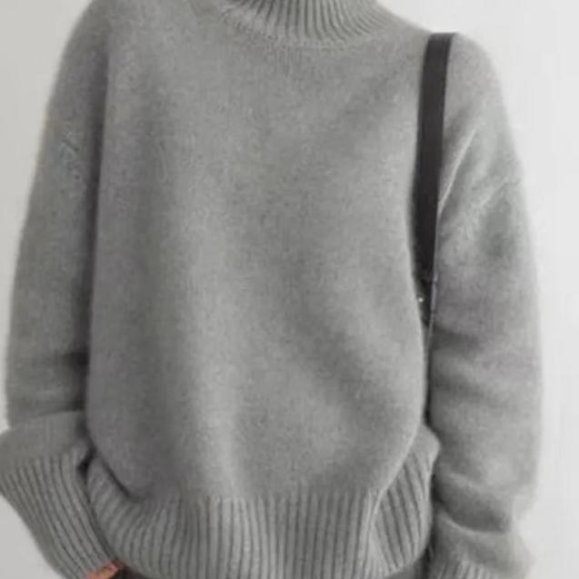 Women's Oversized Turtleneck Sweater