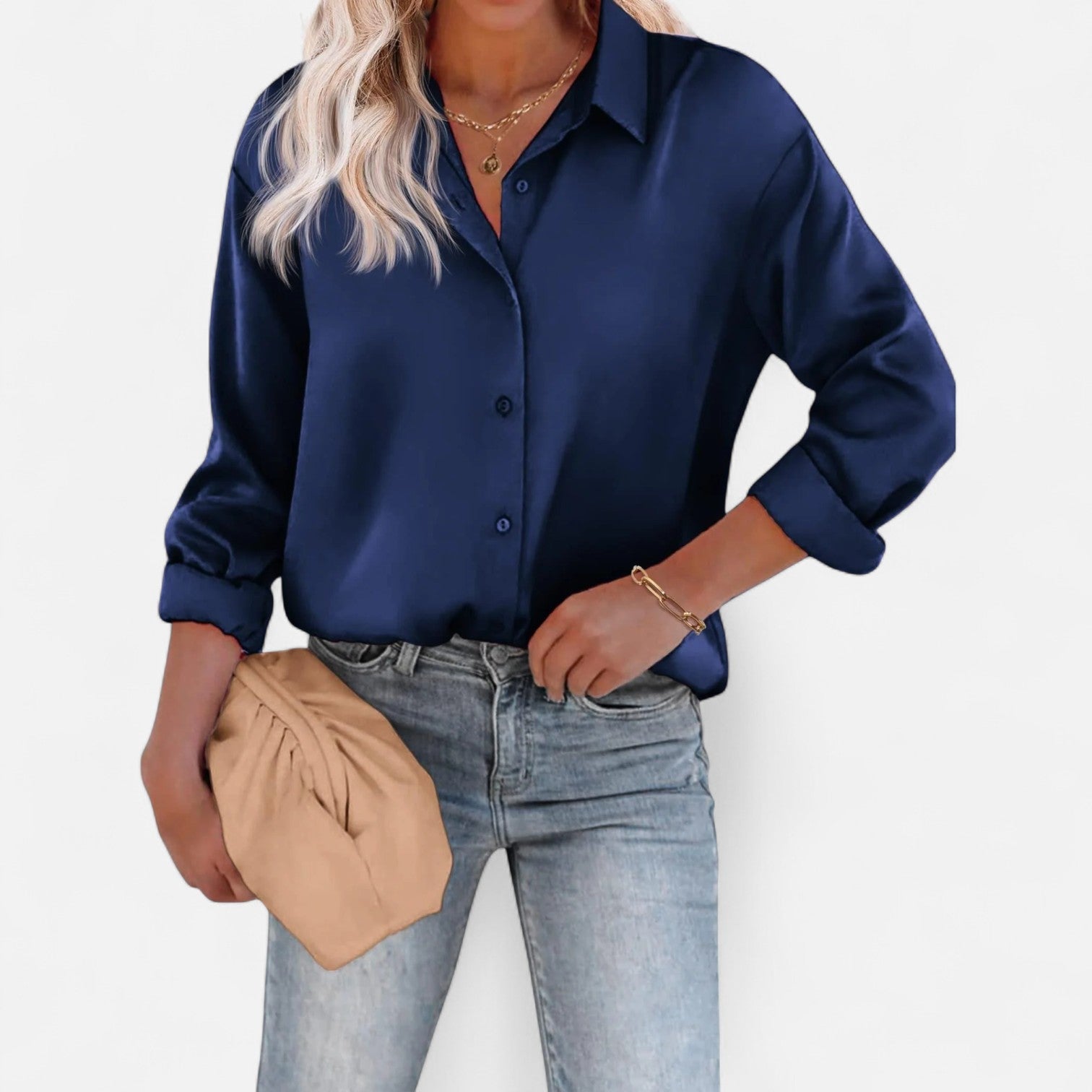 Women's Fluid Blouse With Classic Collar and Button Front