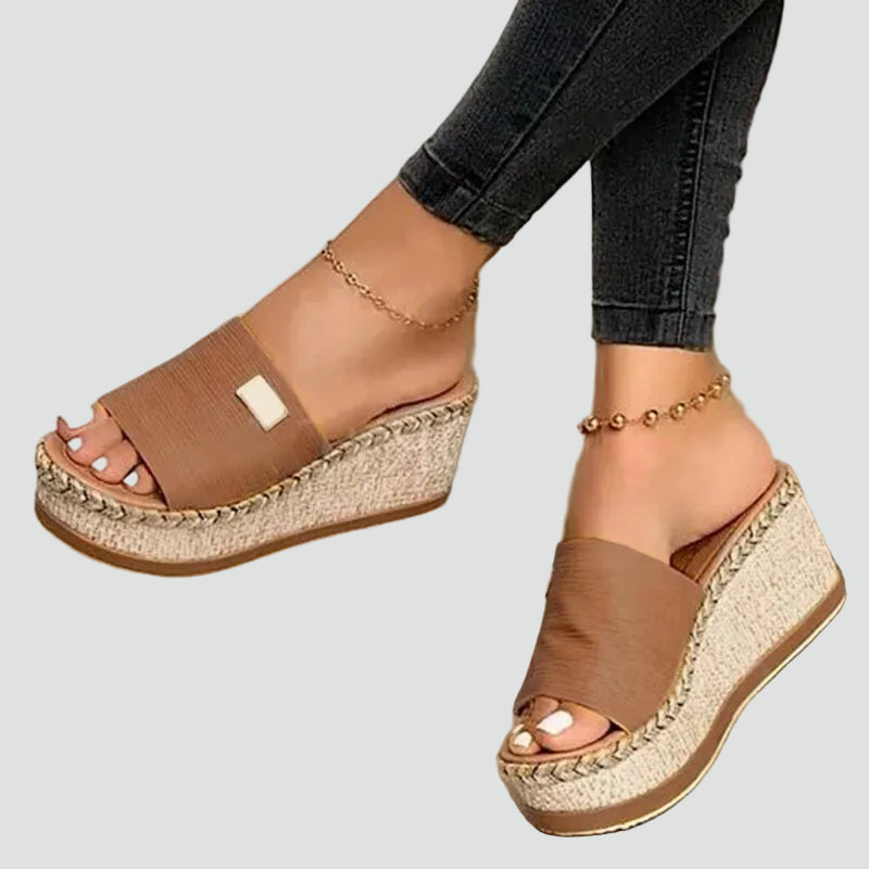 Women's Espadrille Wedge Sandals With Wide Strap
