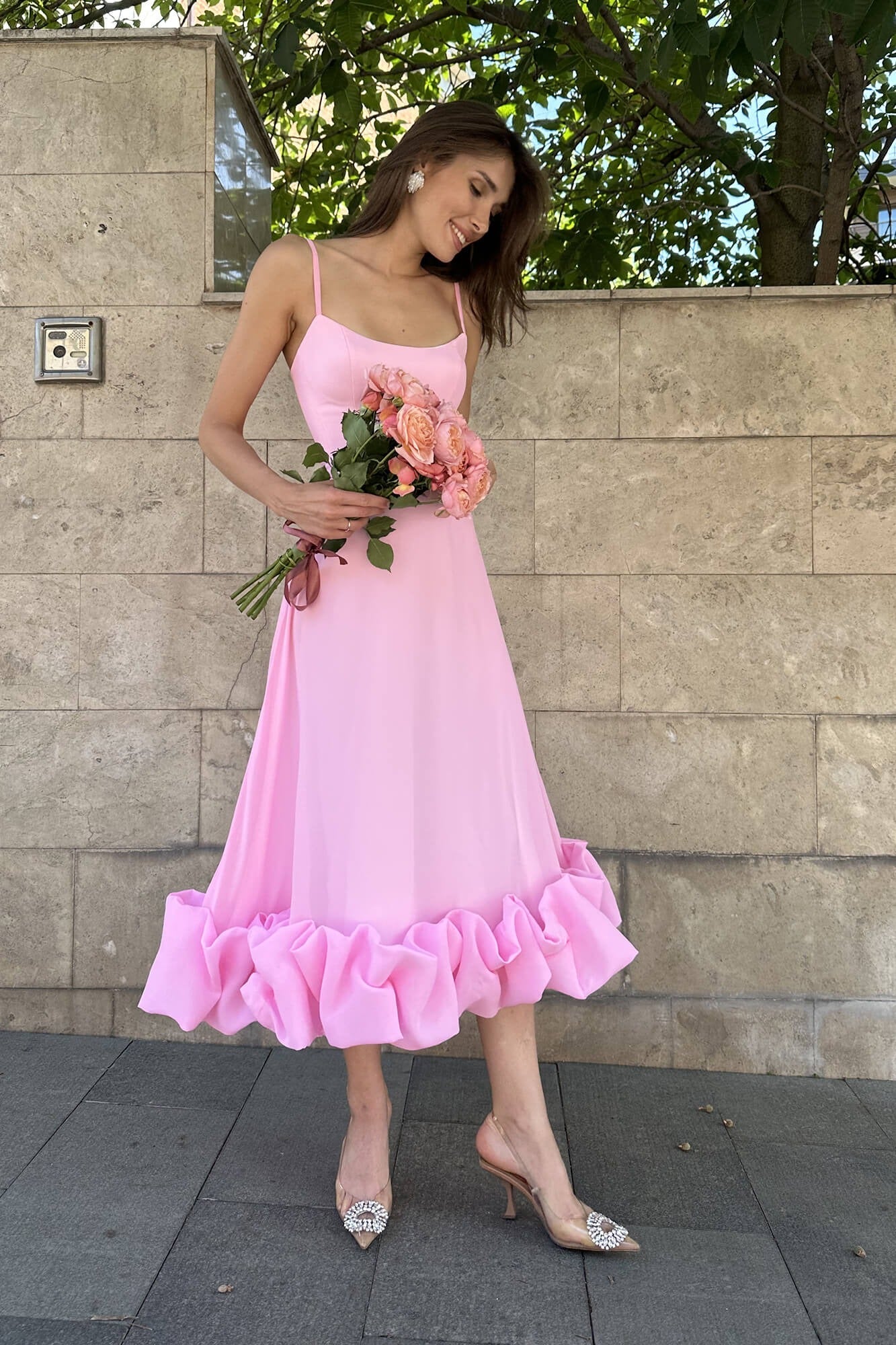 Sleeveless Defined-Waist Twirl Midi Dress