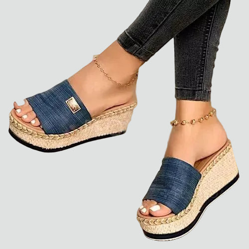 Women's Espadrille Wedge Sandals With Wide Strap