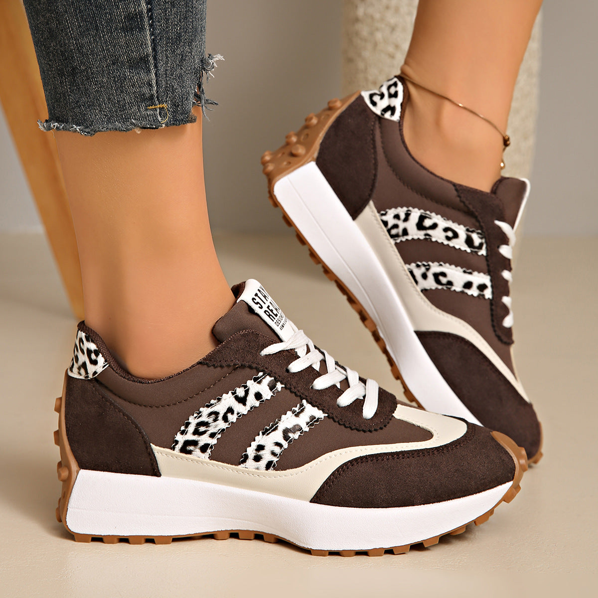 Women's Lightweight Orthopaedic Trainers with Comfort Fit