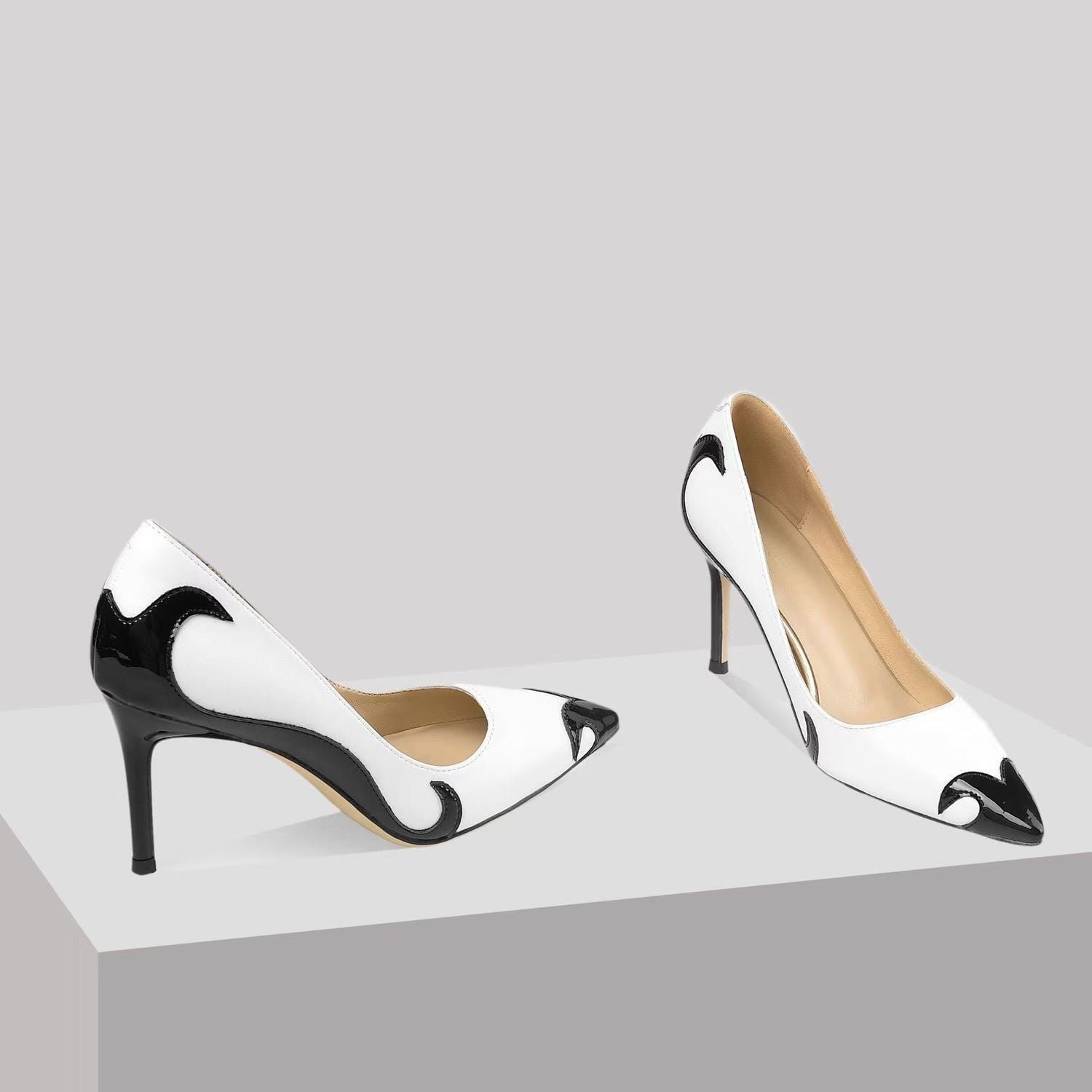Smooth Leather Pointed Toe Heels With Arch Support