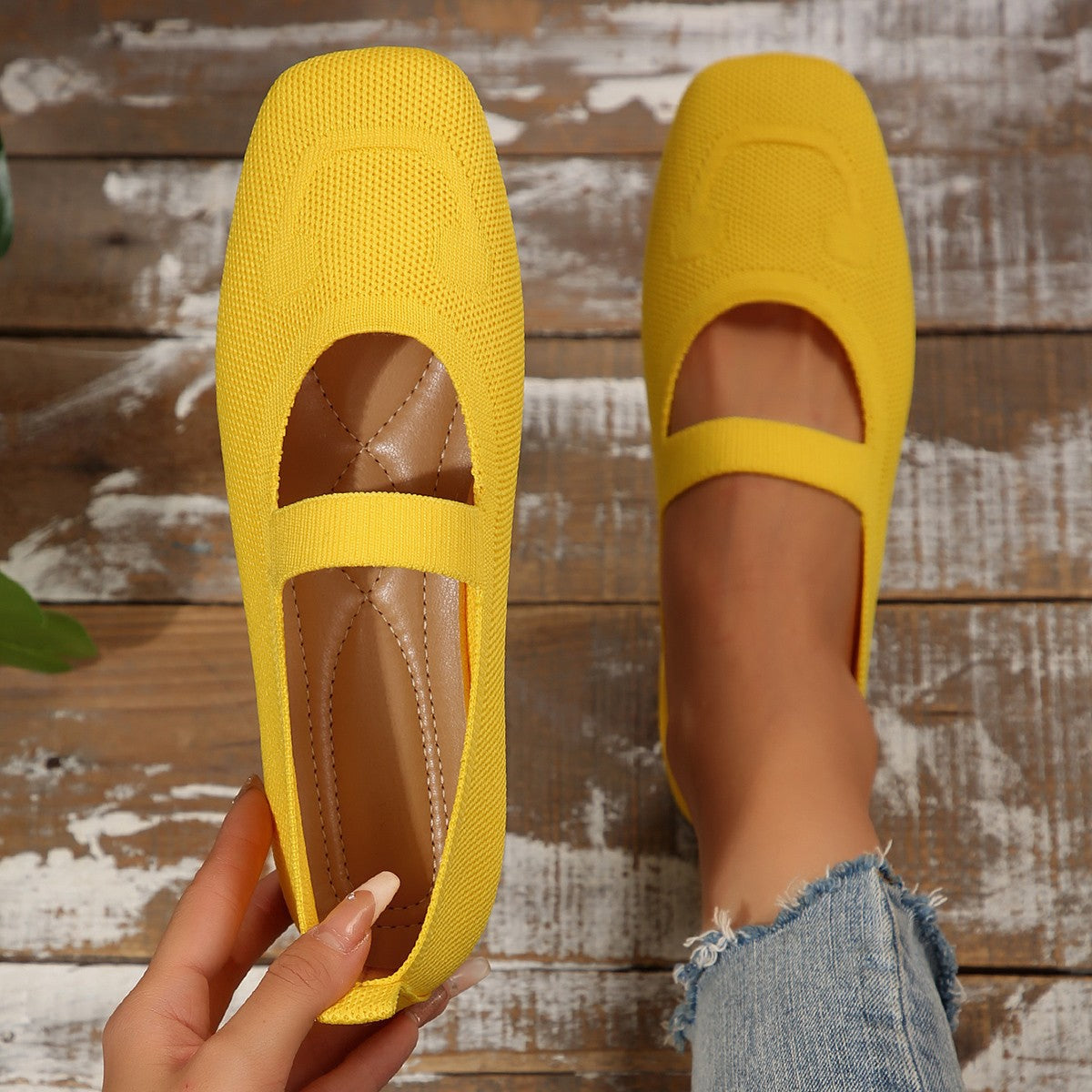 Mary Jane Ballet Flats With Smiling Face Detail