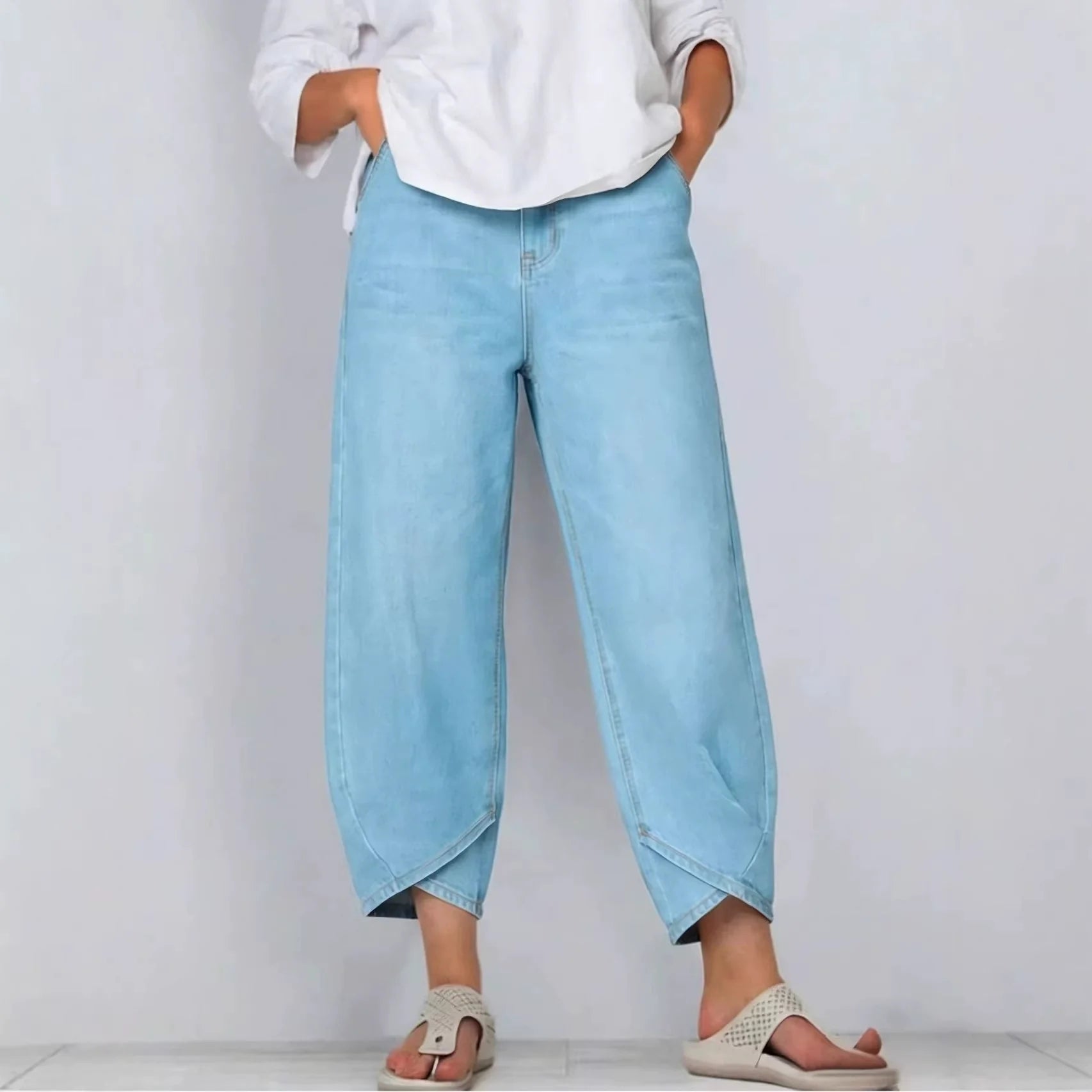Women's Barrel Leg Cropped Denim Jeans
