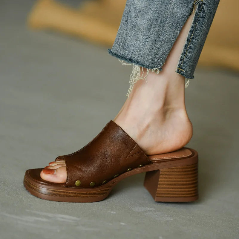Classic Refined Minimalist Strap Sandals