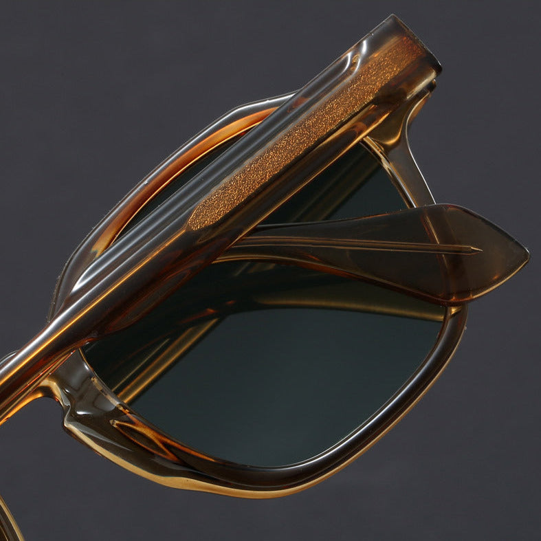 Polycarbonate Square Frame Retro Sunglasses