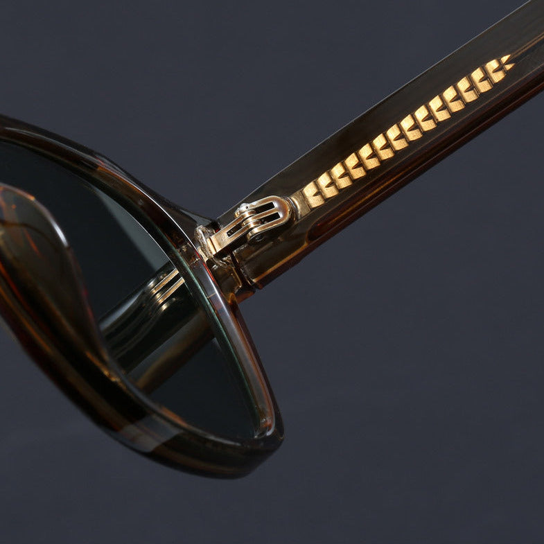 Polycarbonate Square Frame Retro Sunglasses