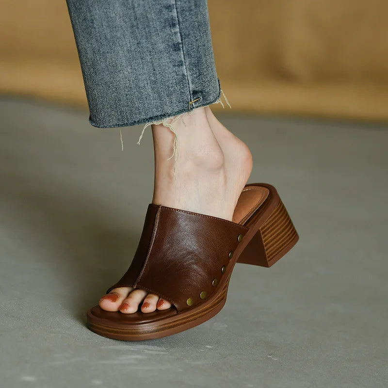 Classic Refined Minimalist Strap Sandals