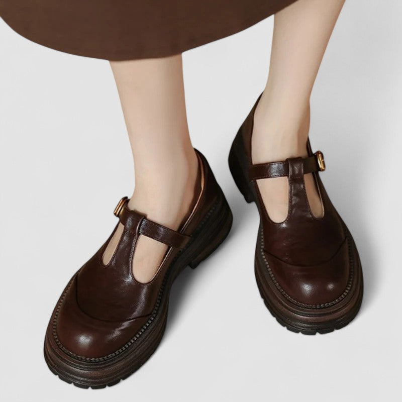 Vintage T Bar Mary Jane Shoes With Cushioned Insole