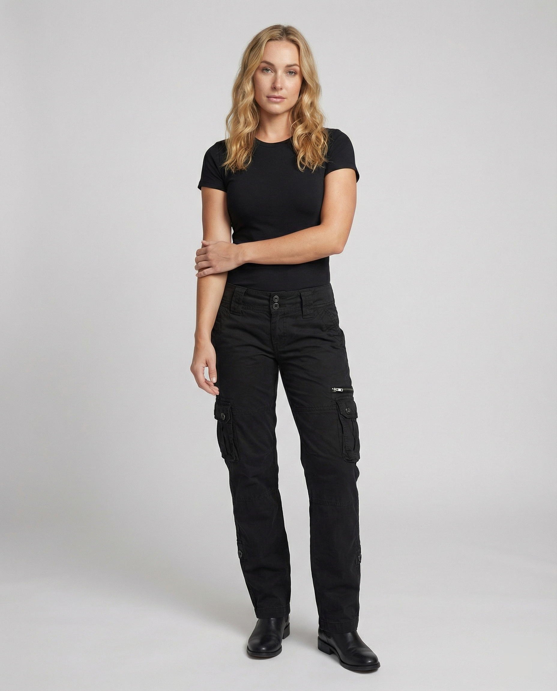 Straight-Leg Stretch Cargo Pants with Multiple Pockets
